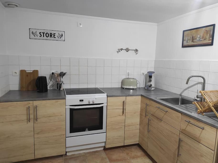 Gite A La Campagne, Proche Carcassonne Alairac Exterior foto